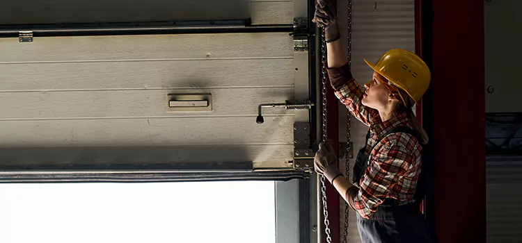 Addressing Common Garage Door Stoppage Issues in Summit, NJ