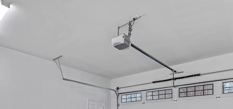 Experienced Garage Door Installers Summit