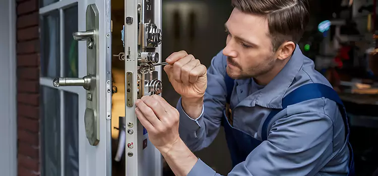 Residential Lock Installation Summit