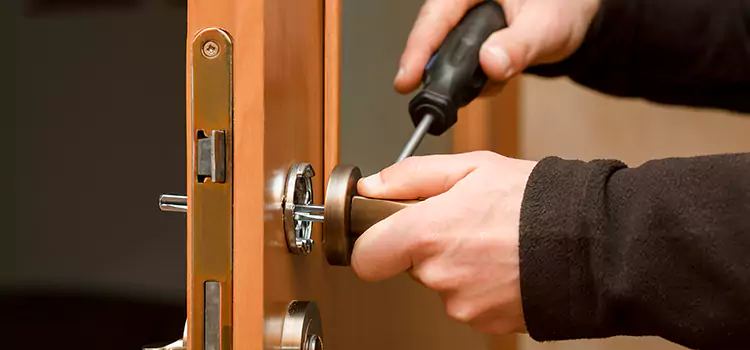 Semi Truck Locksmith Summit