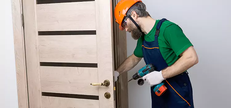 Replace Internal Door Handle with Lock Summit